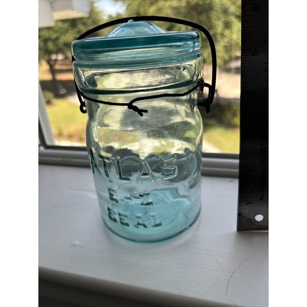 "Atlas E-Z Seal " Pint Fruit Jar In Blue/green Mason Canning Jar